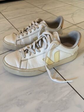 Veja White Leather Sneakers with Pale Yellow V Accent